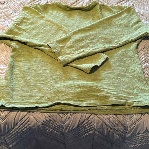 Universal Thread Sweater - Picture 6 of 7